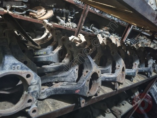 TOYOTA CARİNA ORJİNAL ÇIKMA TAŞIYICI ÇAVUŞOĞLU TOYOTA