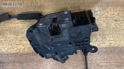 RENAULT CLİO 4 KAPI KİLİDİ SAĞ ÖN 805024563R