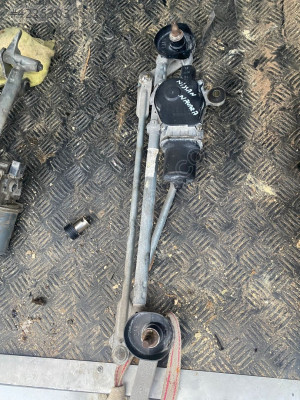 Navara Nissan için Çıkma Cam Silgi Motoru