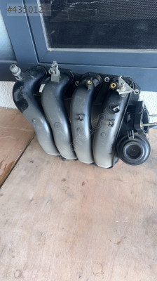 Toyota Verso 1.6 çıkma manifold