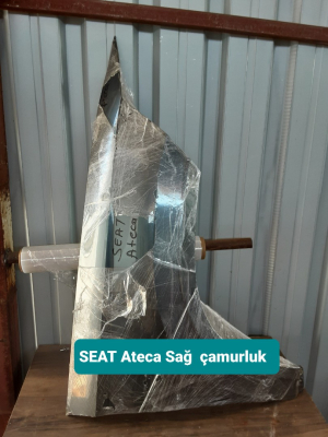 SEAT Ateca Sağ  çamurluk