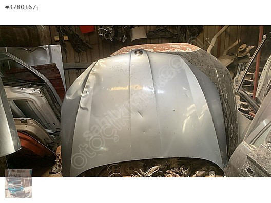 Skoda süperb ön kaput çıkma