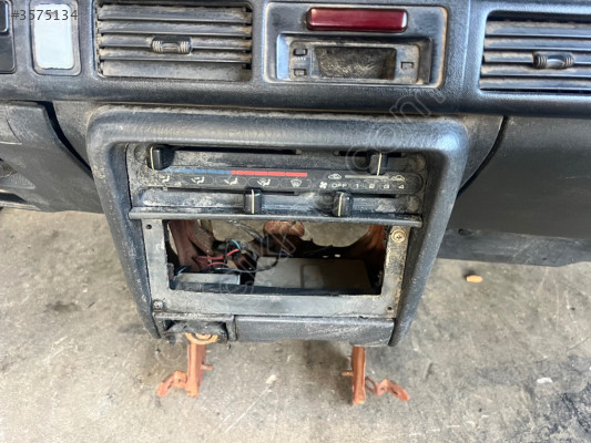 MAZDA 323 SEDAN KALORİFER KUMANDA PANELİ