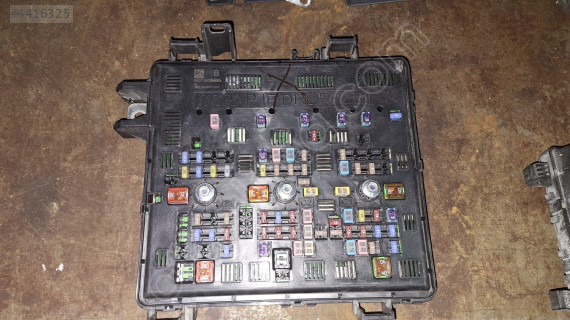 PZ3T14D068BG FORD TRANSİT CUSTOM 2025 SİGORTA KUTUSU