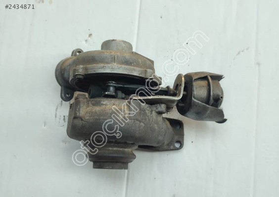 FORD FUSİON TURBO 1,6 DİZEL ÇIKMA YEDEK PARÇA
