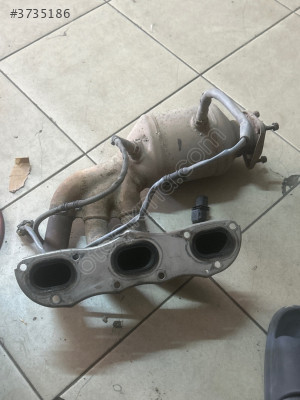 Adet fiyatı Porsche 911 egzoz manifodu