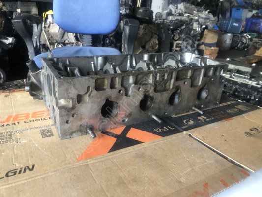 RENAULT CLİO 1.4 8 WALF SİLİNDİR KAPAĞI