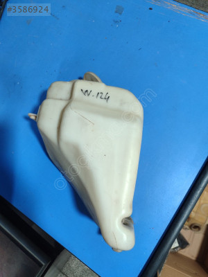Mercedes w124 çıkma fıskiye bidonu