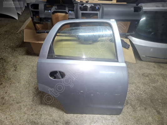 ÖZMEN OPEL CORSA C ÇIKMA SAĞ ARKA KAPI