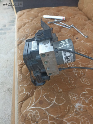 Hyundai Accent Era 1.5 için ABS Beyni - Oto Çıkma Parçaları