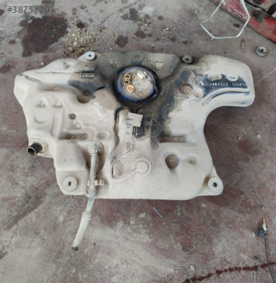 TOYOTA COROLLA D4D YAKIT DEPOSU