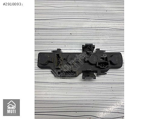 VW Sharan Yolcu Tarafı Arka Ampul Tutucu 945257B