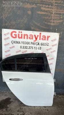 FİAT EGEA SAĞ ARKA KAPI