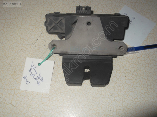 VOLVO V50 BAGAJ KİLİDİ