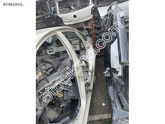 Fiat Linea Ön Sol Şasi Kolu - Oto Çıkma Parçaları