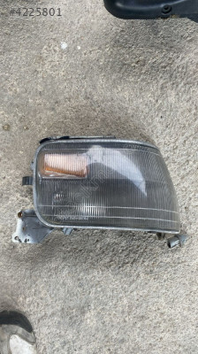 Mitsubishi L300 Modeli İçin Sol Ön Sinyal Lambası