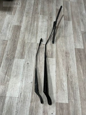 PEUGEOT 207  SİLECEK KOLU SAG SOL ÇIKMA ORJİNAL