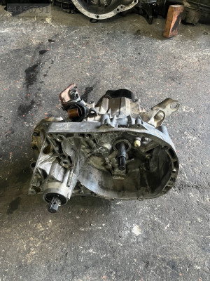 DACİA LOGAN ÜSTTEN LEVYELİ ŞANZIMAN