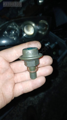 Mazda 323 Benzin Valf