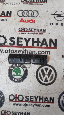 3C0867737 Passat B7 tavan airbag bağlantı braketi