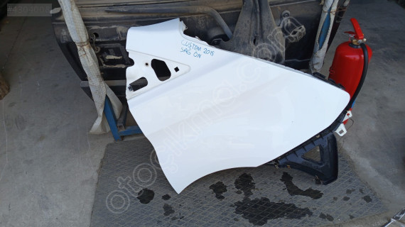 ford custom 2015 çıkma sağ ön çamurluk (son fiyat)