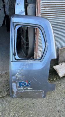 OPEL COMBO ÇIKMA ORJİNAL SAĞ BAGAJ KAPAĞI
