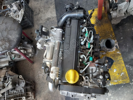 Renault fluence 1.5 dci 85 hp euro 4 önden marşlı motor