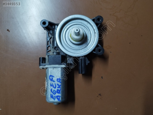 Fiat egea çıkma sağ arka cam motoru