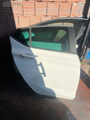 OPEL ASTRA K SAG ARKA KAPI MERT OTO