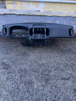 2009 - 2015 TIGUAN GÖĞÜS SIFIR