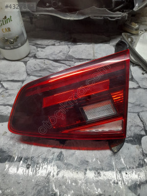 Volkswagen Passat B8.5 Sağ Arka İç Bağaj Stop Çıkma Orjinal 19-21