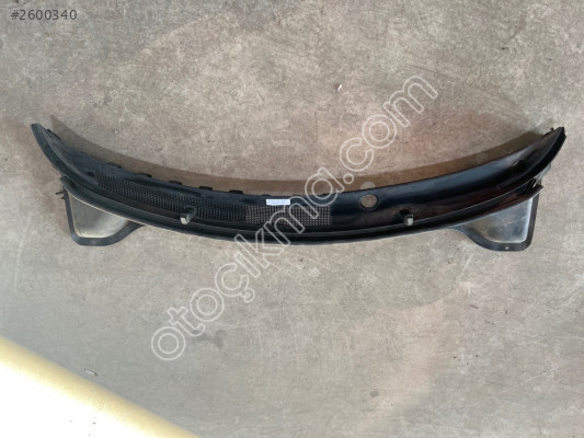 HYUNDAİ İ 20 ÖN CAM IZGARASI 86150-C8000