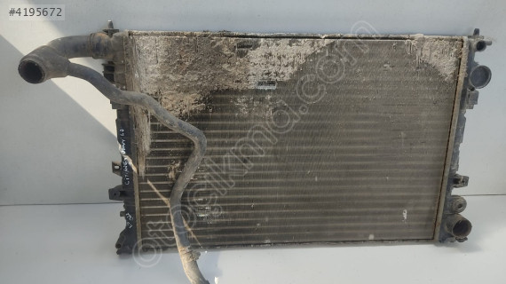 Citroen Jumpy 1.9 için Kaliteli Radyatör Parçası