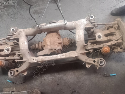 BMW E60 ARKA DİNGİL DOLU ORİJİNAL ÇIKMA