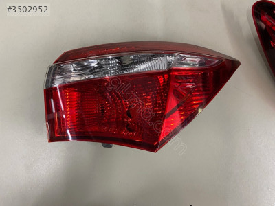 2013-2016 TOYOTA COROLLA SAĞ DIŞ STOP ORJİNAL
