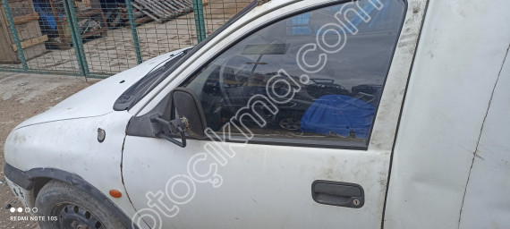 Orjinal Çıkma Opel Combo B Sol Ön Kapı Parçası