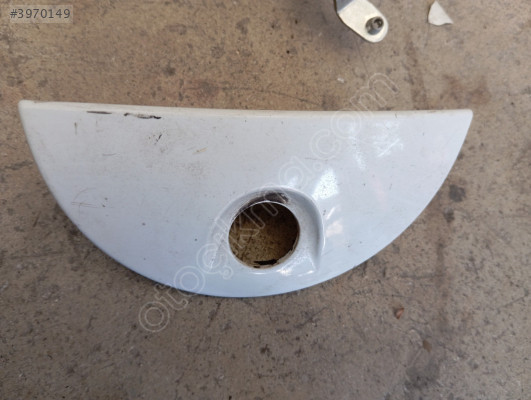 Opel corsa c bağaj kilit çerçevesi