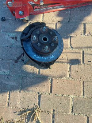 Hyundai Accent Sağ Yön Taşıyıcı - Oto Çıkma Parçaları