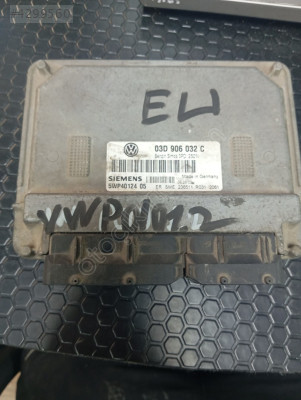 Volkswagen Polo 1.2 Motor Beyni SIMOS3PD 5WP4012405 03D906032C