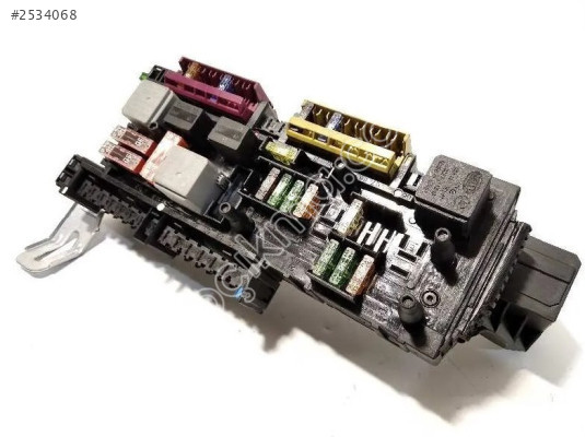 Mercedes W204 W212 Sigorta Kutusu 0-1670658-1 1670660 168298