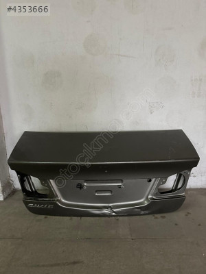 CİVİC BAGAJ KAPAĞI ORJİNAL ÇIKMA