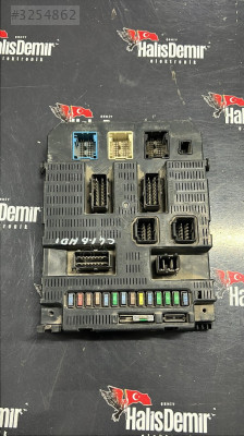 Citroen C4 bsi beyni 9663798480 bsi 2004 p08-00