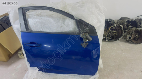 RENAULT CLİO 5 - SAĞ ÖN KAPI