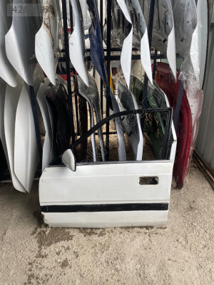 Mazda 626 Sol ön kapı