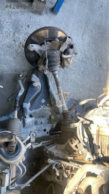 DACİA DOKKER SOL ÖN TAŞIYICI OTO FEDAİ