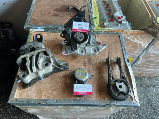 Toyota corolla 1.5 motor kulakları 2019 2024