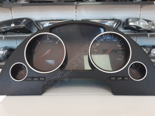 8H0920930D AUDİ A8 GÖSTREGE PANELİ
