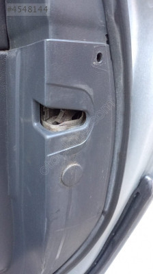 peugeot 508 sağ arka kapı kilidi