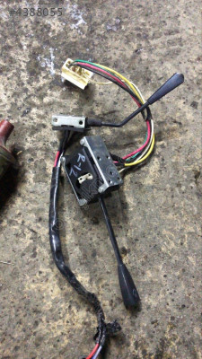 Renault 12 sinyal far silecek kolu