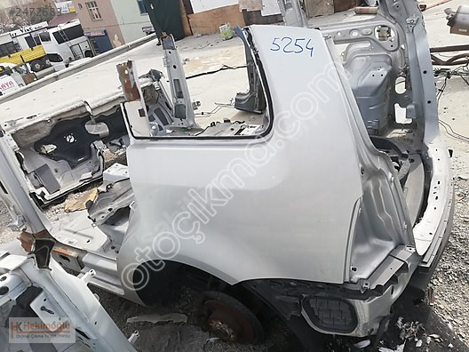 VW Touran Ön Şasi Kolu - Orta Direk ve Tavan Aksesuarları